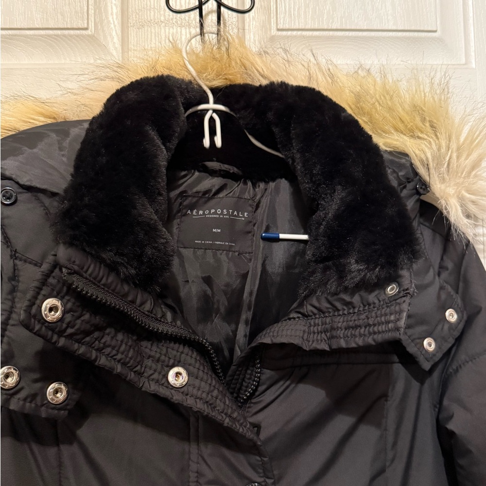 Aeropostale Black Puffer Jacket with Faux Fur Hood for Junior Girls Sz M - Picture 2 of 9